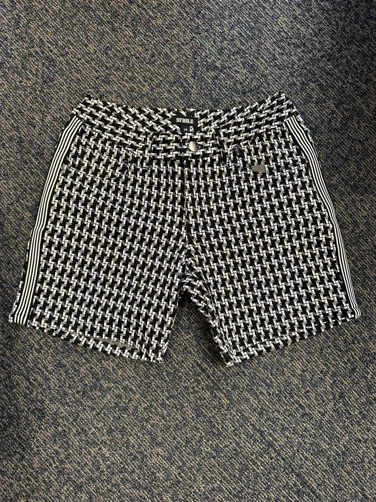 1977 Checks
